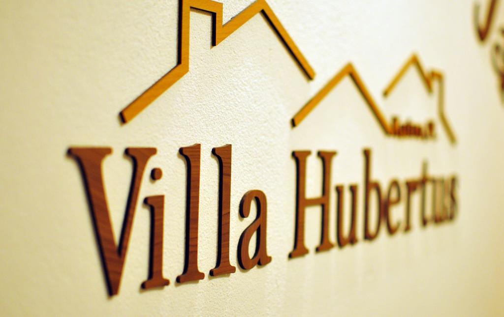 Hotel Villa Hubertus Kutno Bagian luar foto