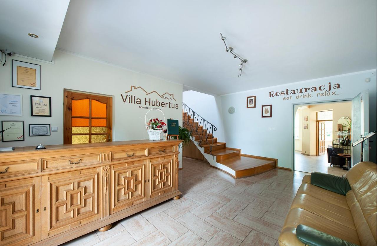 Hotel Villa Hubertus Kutno Bagian luar foto